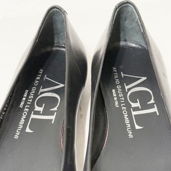 AGL Attilio Giusti Leombruni Round Cap Toe Black Ballet Flats Silver Bar Accent - Picture 2 of 9